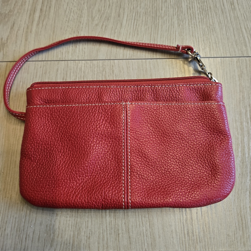 Soprano Red Leather Wristlet